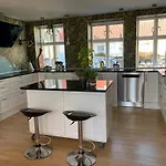 Feriehuset Ornereden レンネ
